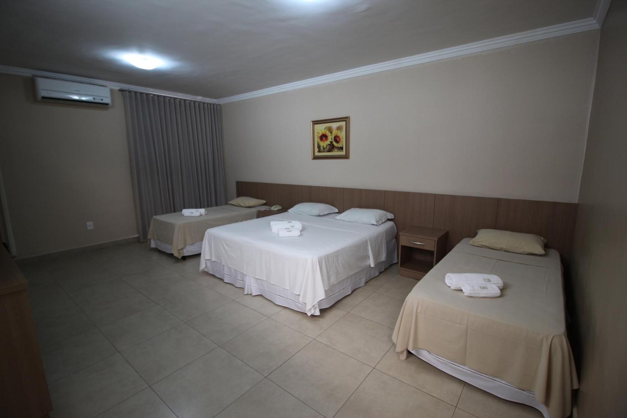 Hotel Regina มูเรียเอ ภายนอก รูปภาพ