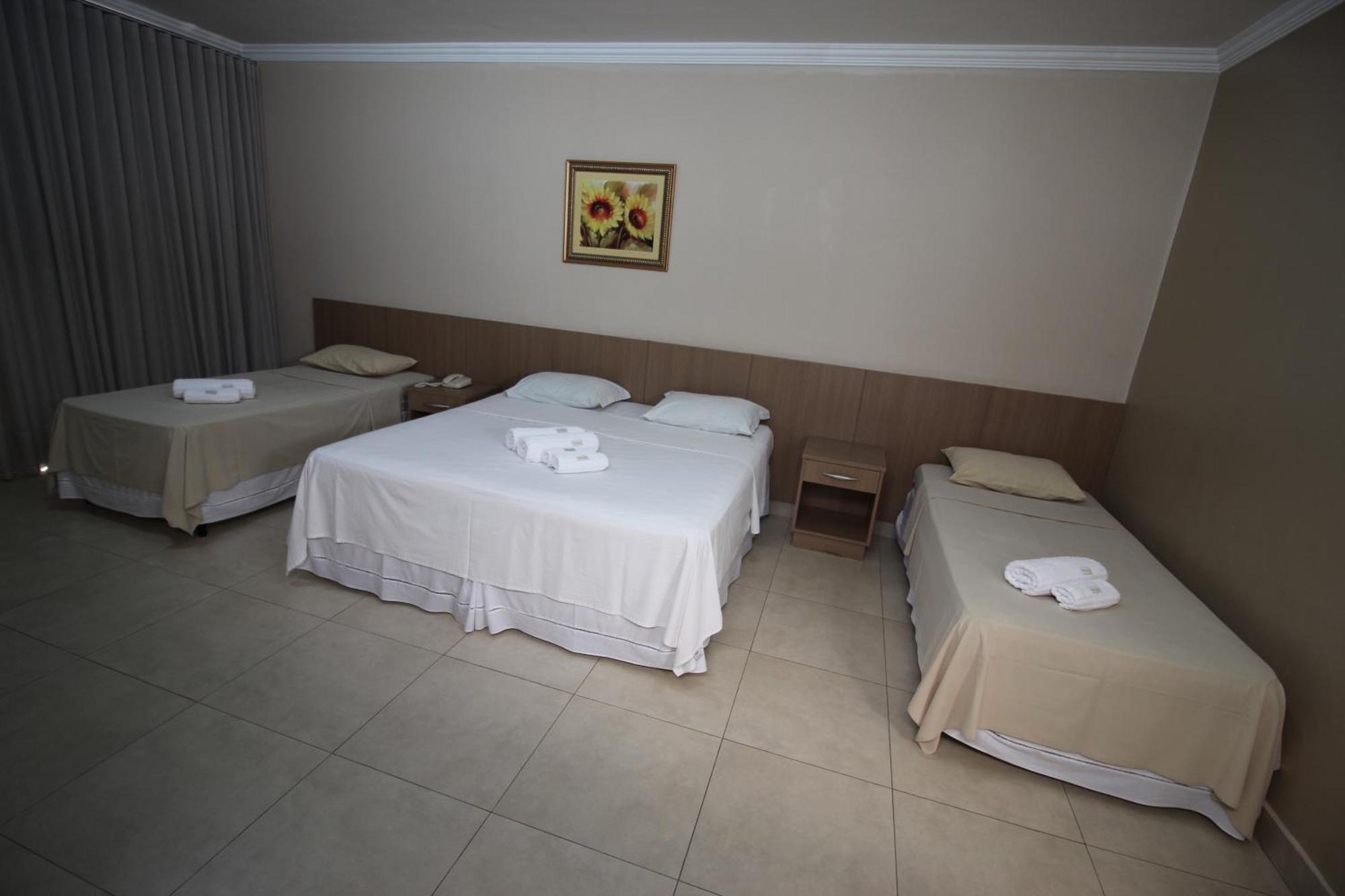 Hotel Regina มูเรียเอ ภายนอก รูปภาพ